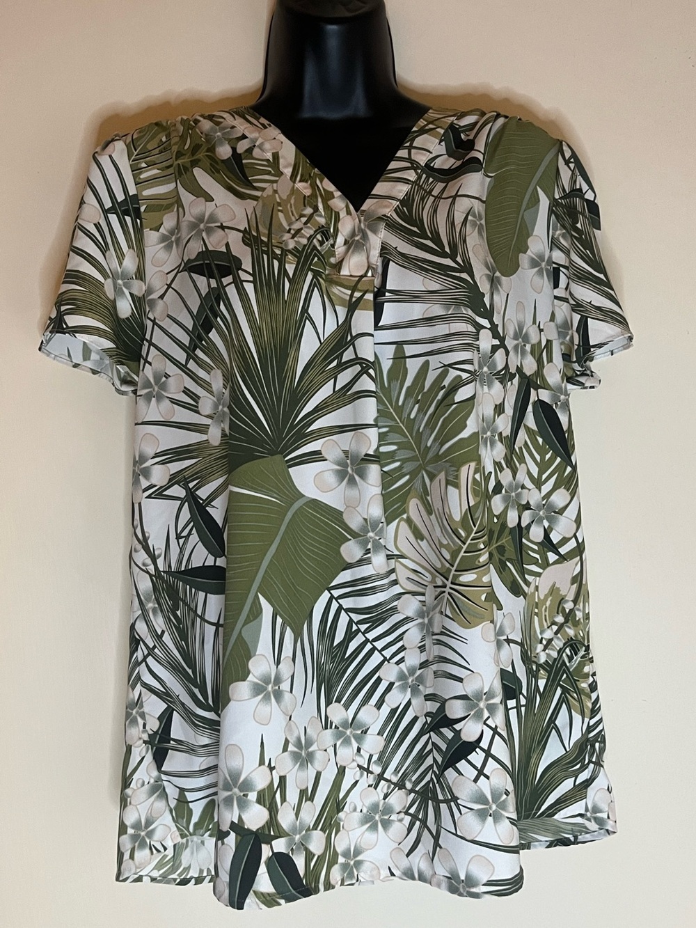 Hilary Radley Green and White Tropical Print Blouse